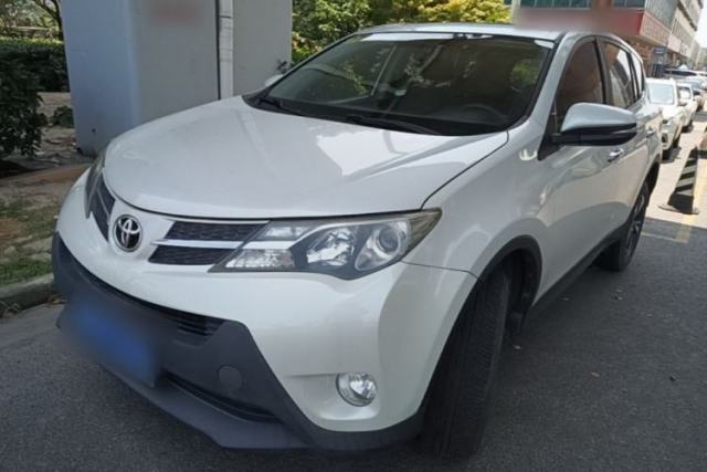 Used Toyota RAV4 2015 2.0L CVT Four-Wheel Drive New Edition