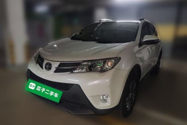 Used Toyota RAV4 2015 2.0L CVT Two-Wheel Drive Fashion Edition