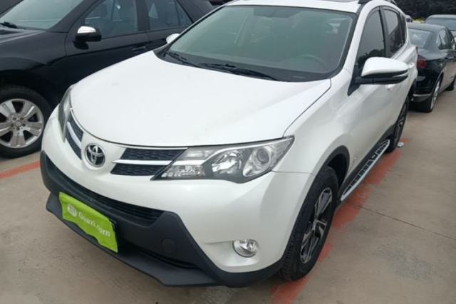 Used Toyota RAV4 2015 2.0L CVT Two-Wheel Drive Fashion Edition
