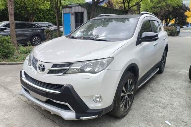 Used Toyota RAV4 2015 2.5L Automatic 4x4 Elite Edition