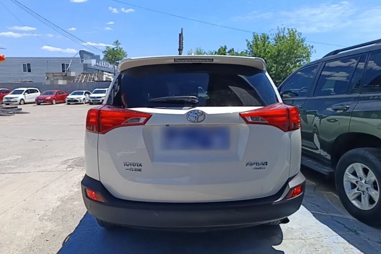 Used Toyota RAV4 2015 2.5L Automatic 4x4 Elite Edition Rear