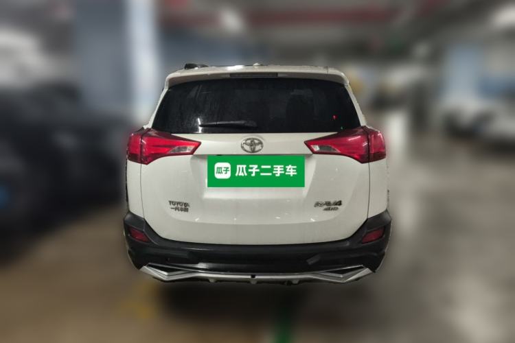 Used Toyota RAV4 2015 2.0L CVT Four-Wheel Drive New Edition Rear