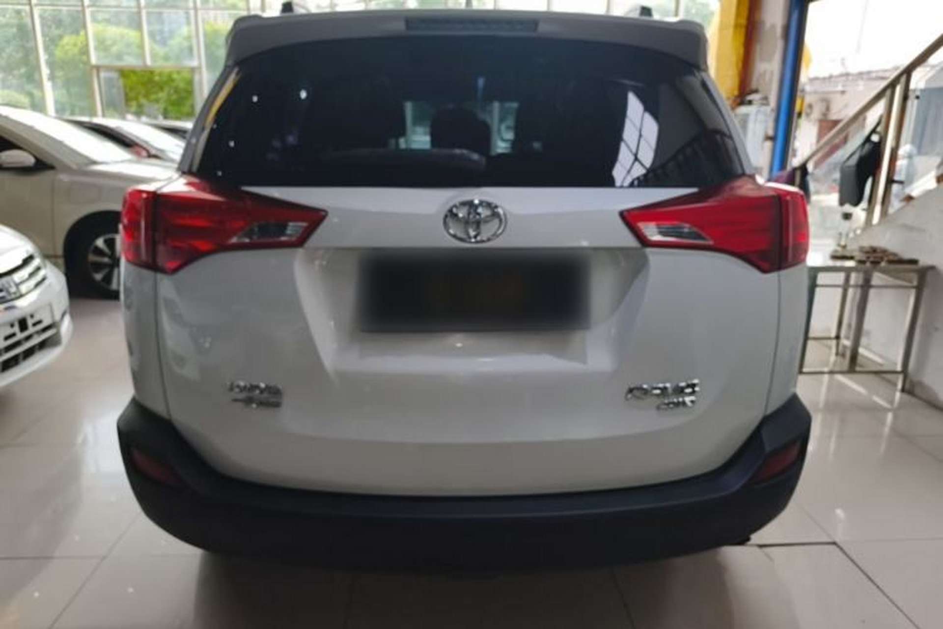 Used Toyota RAV4 2015 2.0L CVT Four-Wheel Drive New Edition Rear