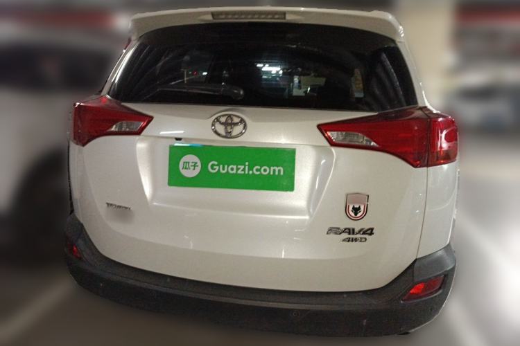 Used Toyota RAV4 2015 2.5L Automatic 4x4 Elite Edition Rear