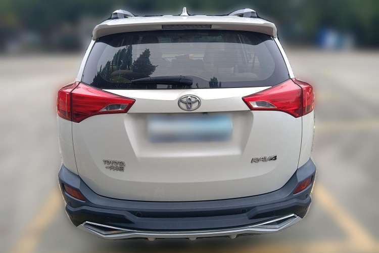 Used Toyota RAV4 2015 2.0L Manual Two-Wheel Drive Urban Edition Rear