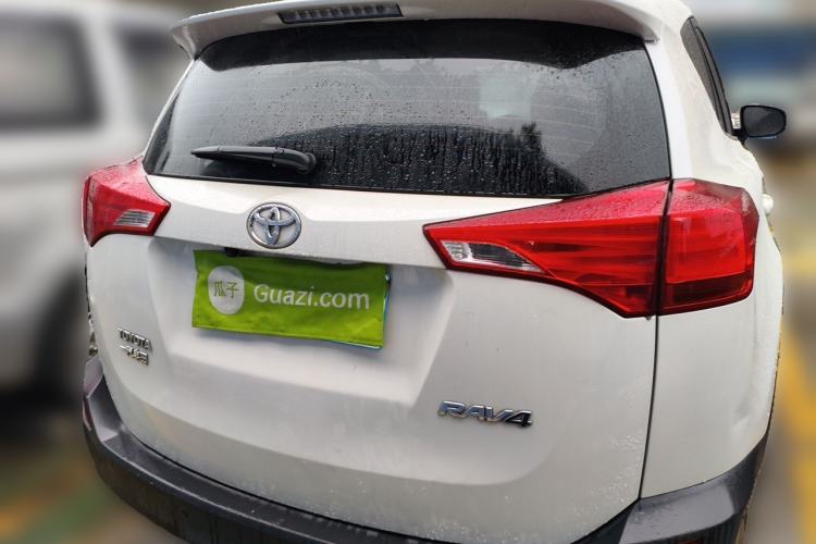 Used Toyota RAV4 2015 2.0L CVT Two-Wheel Drive Urban Edition Rear
