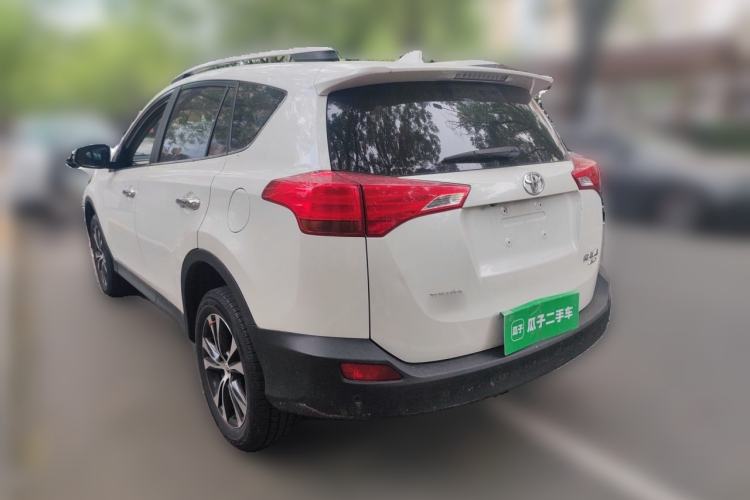 Used Toyota RAV4 2015 2.5L Automatic 4x4 Elite Edition Rear Left 45 Deg