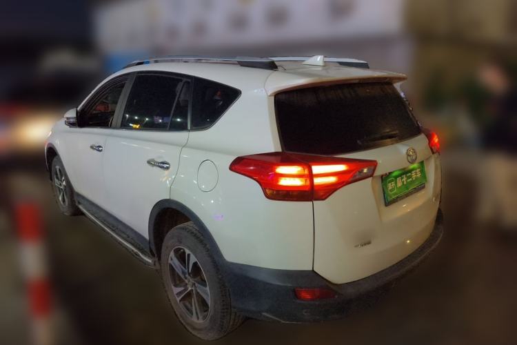 Used Toyota RAV4 2015 2.0L CVT Four-Wheel Drive New Edition Rear Left 45 Deg