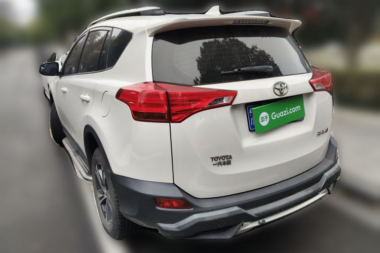 Used Toyota RAV4 2015 2.0L CVT Two-Wheel Drive Urban Edition Rear Left 45 Deg