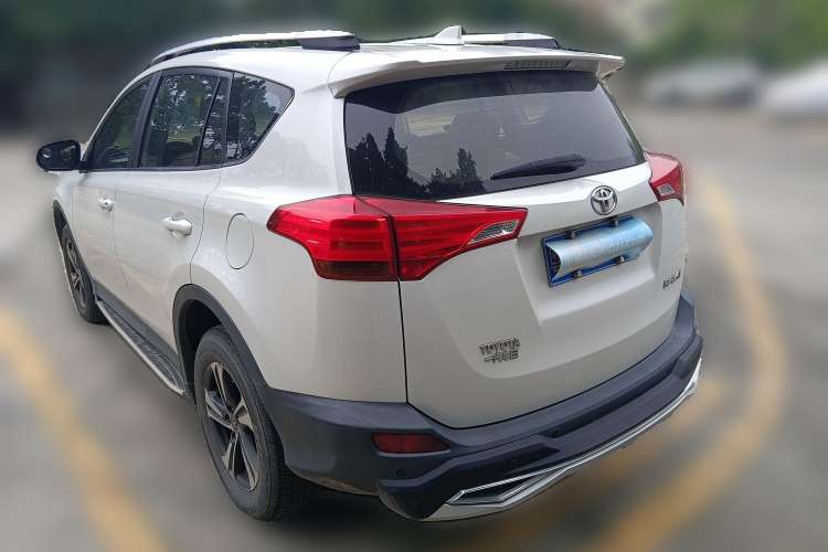 Used Toyota RAV4 2015 2.0L Manual Two-Wheel Drive Urban Edition Rear Left 45 Deg