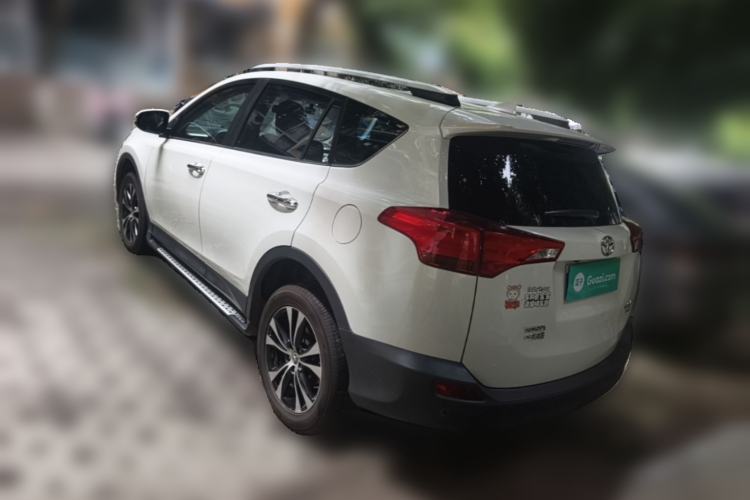 Used Toyota RAV4 2015 2.5L Automatic 4x4 Elite Edition Rear Left 45 Deg