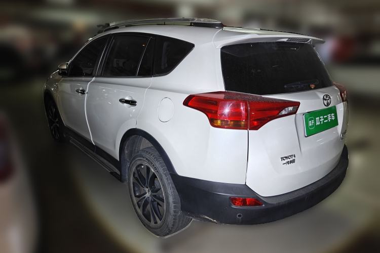 Used Toyota RAV4 2015 2.5L Automatic 4x4 Elite Edition Rear Left 45 Deg