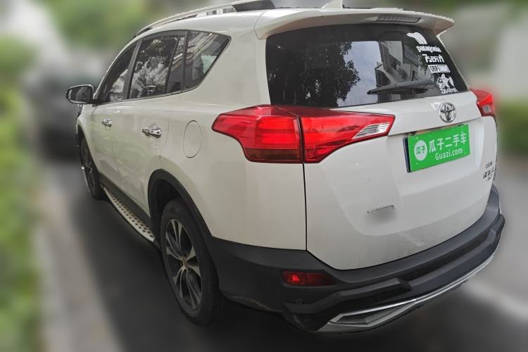 Used Toyota RAV4 2015 2.5L Automatic 4x4 Elite Edition Rear Left 45 Deg