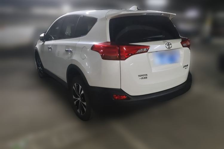 Used Toyota RAV4 2015 2.5L Automatic 4x4 Elite Edition Rear Left 45 Deg