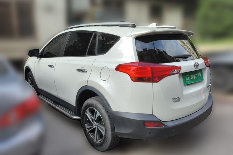 Used Toyota RAV4 2015 2.0L CVT Four-Wheel Drive New Edition Rear Left 45 Deg