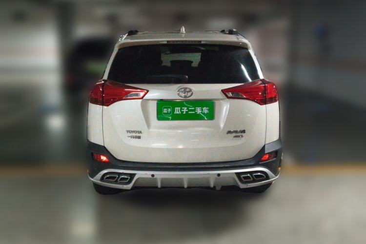 Used Toyota RAV4 2015 2.0L CVT Four-Wheel Drive New Edition Rear