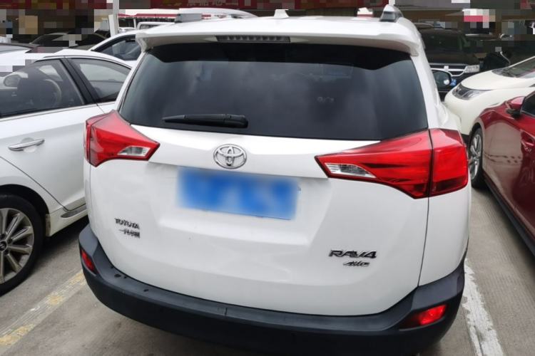 Used Toyota RAV4 2015 2.5L Automatic 4x4 Luxury Edition Rear