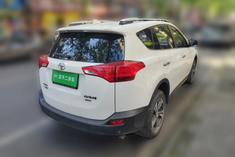 Used Toyota RAV4 2015 2.0L CVT Four-Wheel Drive New Edition Rear Right 45 Deg
