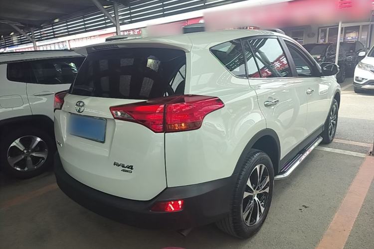 Used Toyota RAV4 2015 2.5L Automatic 4x4 Elite Edition Rear Right 45 Deg
