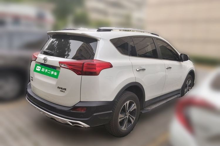 Used Toyota RAV4 2015 2.0L CVT Four-Wheel Drive New Edition Rear Right 45 Deg