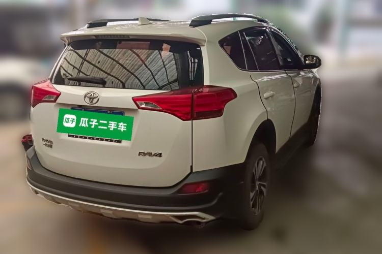 Used Toyota RAV4 2015 2.0L Manual Two-Wheel Drive Urban Edition Rear Right 45 Deg