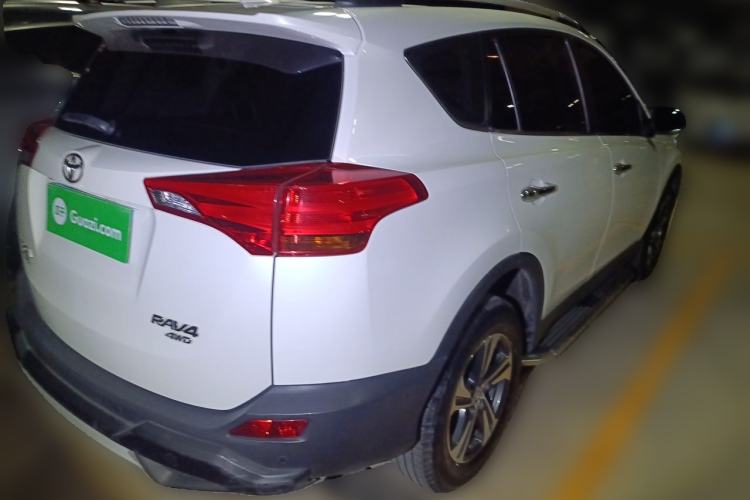 Used Toyota RAV4 2015 2.0L CVT Four-Wheel Drive New Edition Rear Right 45 Deg