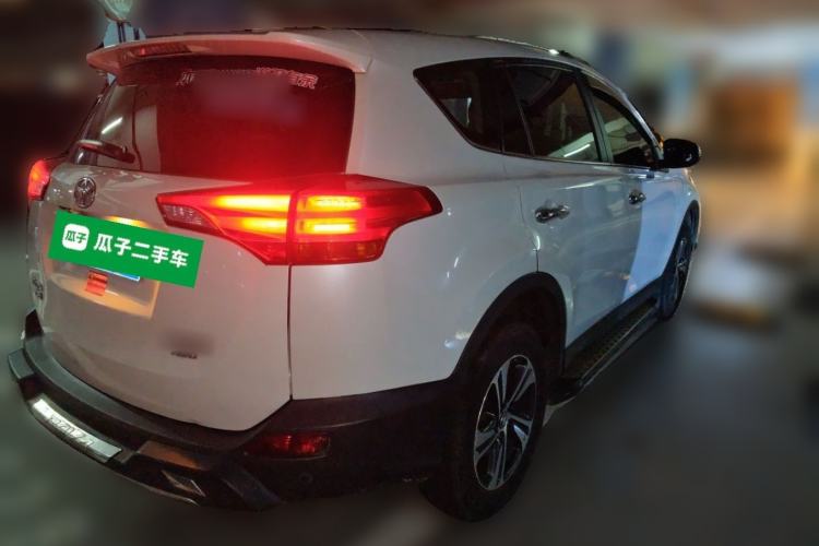 Used Toyota RAV4 2015 2.0L CVT Four-Wheel Drive New Edition Rear Right 45 Deg