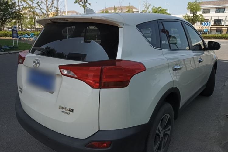 Used Toyota RAV4 2015 2.0L CVT Four-Wheel Drive New Edition Rear Right 45 Deg