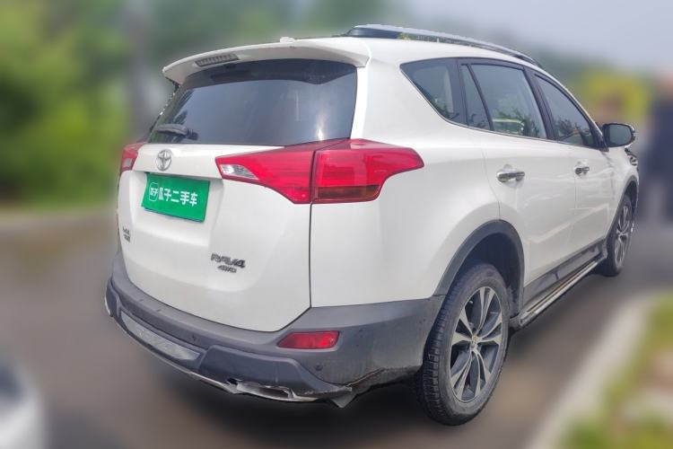 Used Toyota RAV4 2015 2.5L Automatic 4x4 Elite Edition Rear Right 45 Deg
