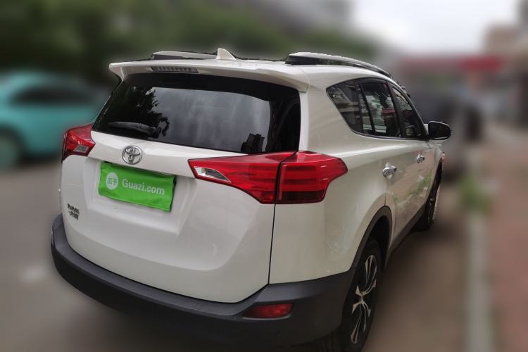 Used Toyota RAV4 2015 2.5L Automatic 4x4 Elite Edition Rear Right 45 Deg