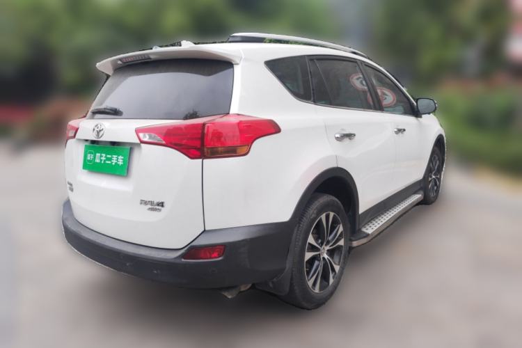 Used Toyota RAV4 2015 2.5L Automatic 4x4 Elite Edition Rear Right 45 Deg