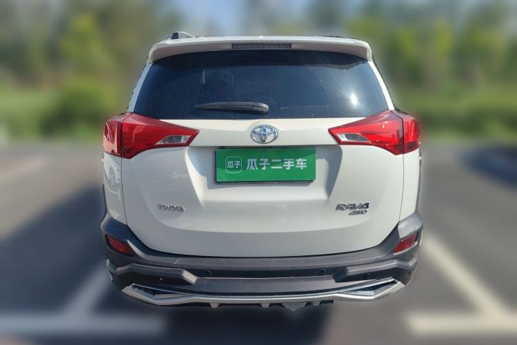 Used Toyota RAV4 2015 2.5L Automatic 4x4 Elite Edition Rear