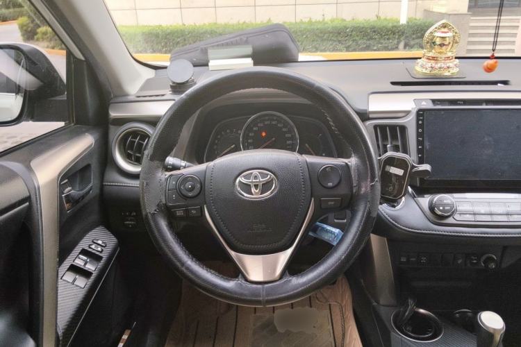 Used Toyota RAV4 2015 2.0L CVT Four-Wheel Drive New Edition Steering Wheel