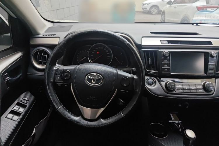 Used Toyota RAV4 2015 2.0L CVT Four-Wheel Drive New Edition Steering Wheel