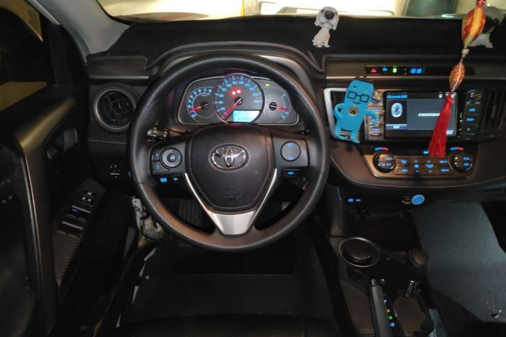 Used Toyota RAV4 2015 2.0L CVT Two-Wheel Drive Fashion Edition Steering Wheel