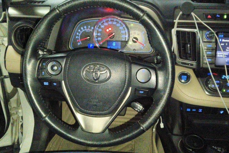 Used Toyota RAV4 2015 2.0L CVT Four-Wheel Drive New Edition Steering Wheel