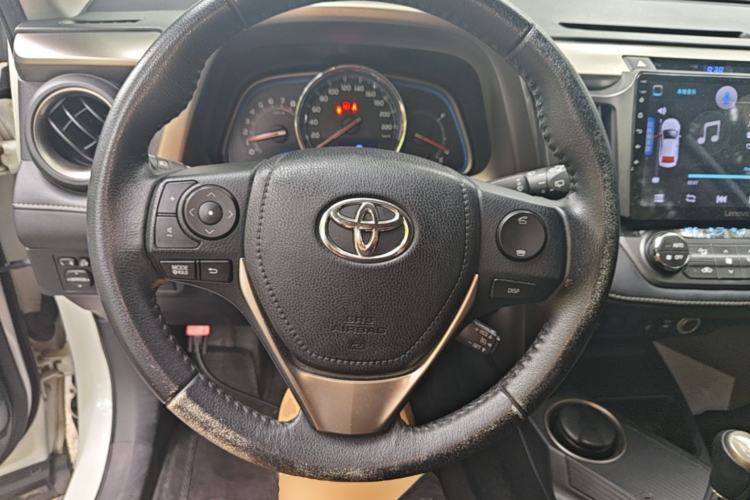Used Toyota RAV4 2015 2.0L CVT Four-Wheel Drive New Edition Steering Wheel