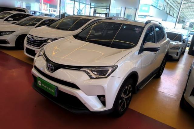 Used Toyota RAV4 2015 2.0L CVT Two-Wheel Drive Fashion Edition