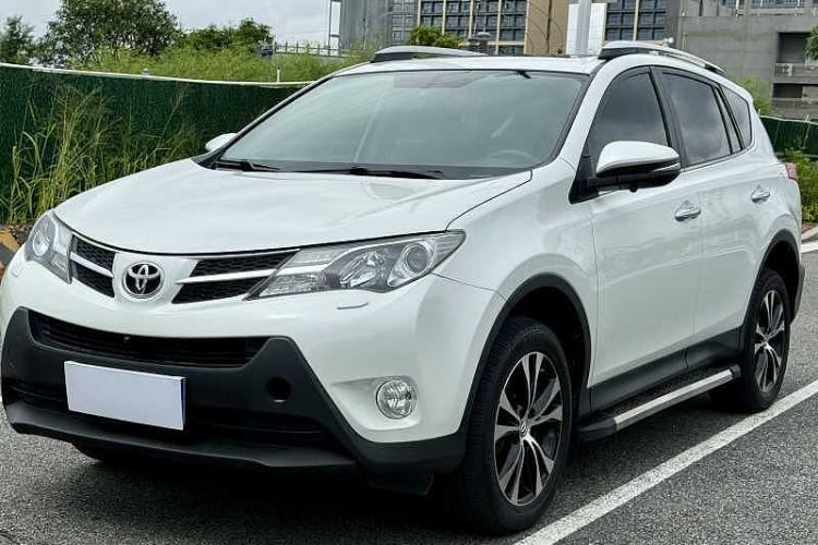 Ojetý Toyota RAV4 2015 2.5L Automatic 4x4 Elite Edition Guazi used car, China used car export, Used car for sale, Used cars, Cheapest cars for sale