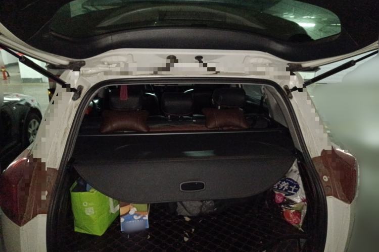 Used Toyota RAV4 2015 2.0L CVT Two-Wheel Drive Fashion Edition Trunk