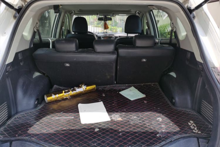 Used Toyota RAV4 2015 2.0L CVT Two-Wheel Drive Fashion Edition Trunk