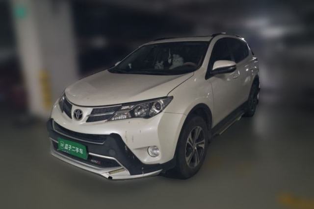 Used Toyota RAV4 2015 2.0L CVT Two-Wheel Drive Fashion Edition