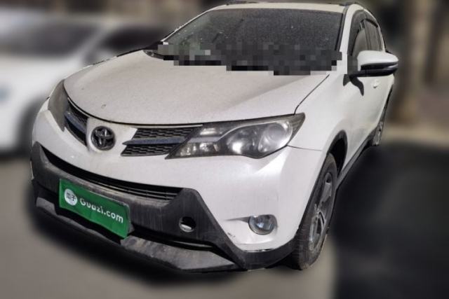 Used Toyota RAV4 2015 2.0L CVT Two-Wheel Drive Fashion Edition