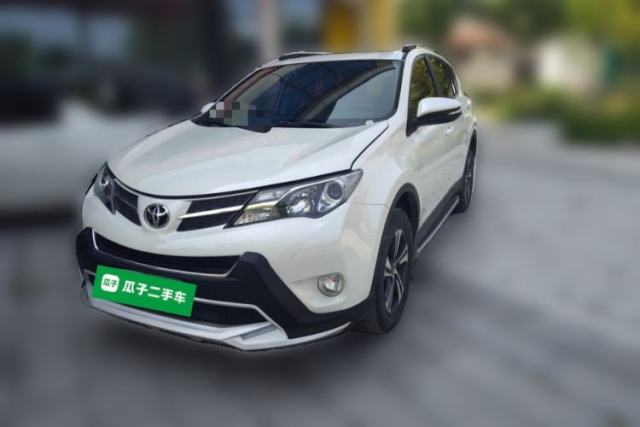 Used Toyota RAV4 2015 2.0L CVT Two-Wheel Drive Fashion Edition