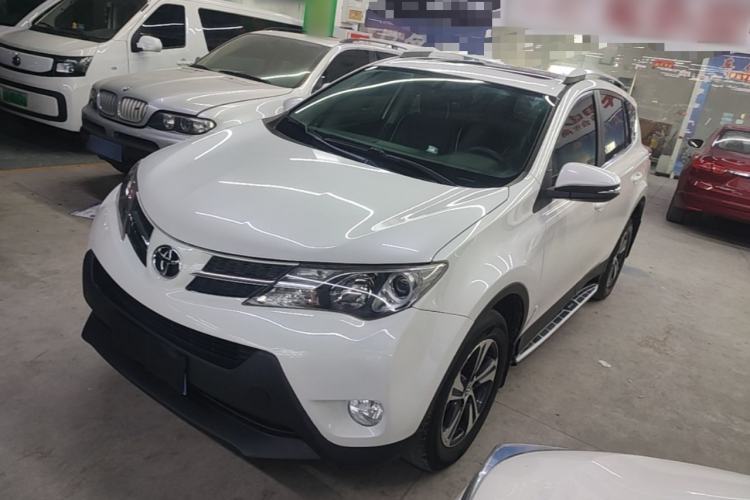 Used Toyota RAV4 2015 2.0L CVT Two-Wheel Drive Fashion Edition Guazi used car, China used car export, Used car for sale, Used cars, Cheapest cars for sale
