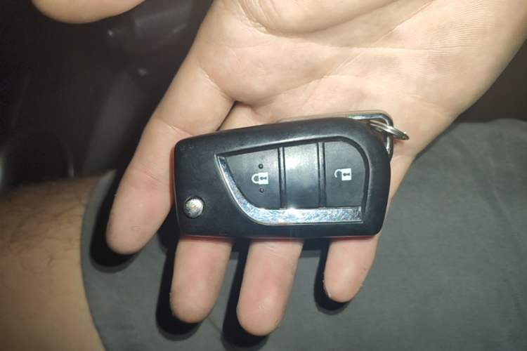 Used Toyota RAV4 2015 2.0L CVT Two-Wheel Drive Fashion Edition Vehicle Key