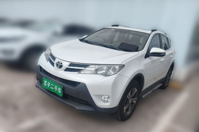 Used Toyota RAV4 2015 2.0L CVT Two-Wheel Drive Fashion Edition