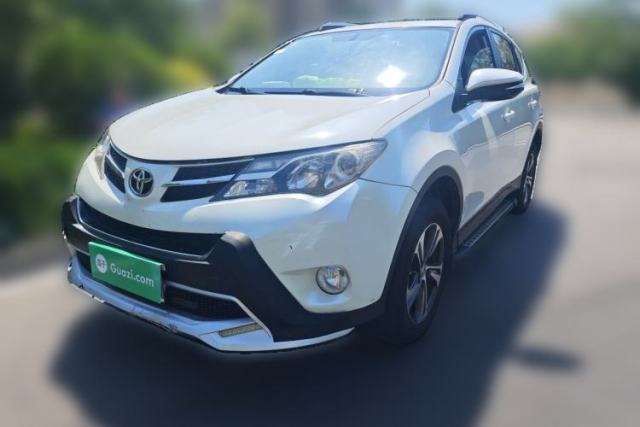 Used Toyota RAV4 2015 2.0L CVT Two-Wheel Drive Fashion Edition