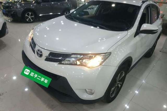 Used Toyota RAV4 2015 2.0L CVT Two-Wheel Drive Urban Edition