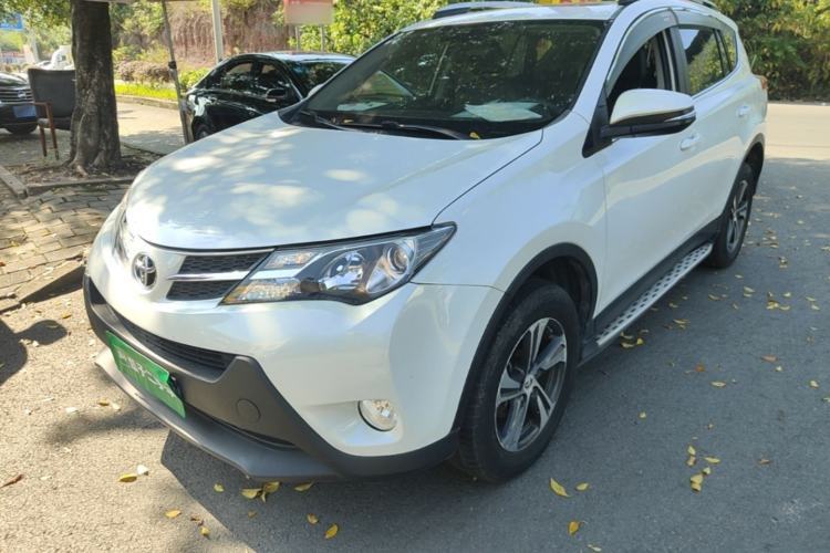 Gebrauchter Toyota RAV4 2015 2.0L CVT Two-Wheel Drive Fashion Edition Guazi used car, China used car export, Used car for sale, Used  cars, Cheapest cars for sale